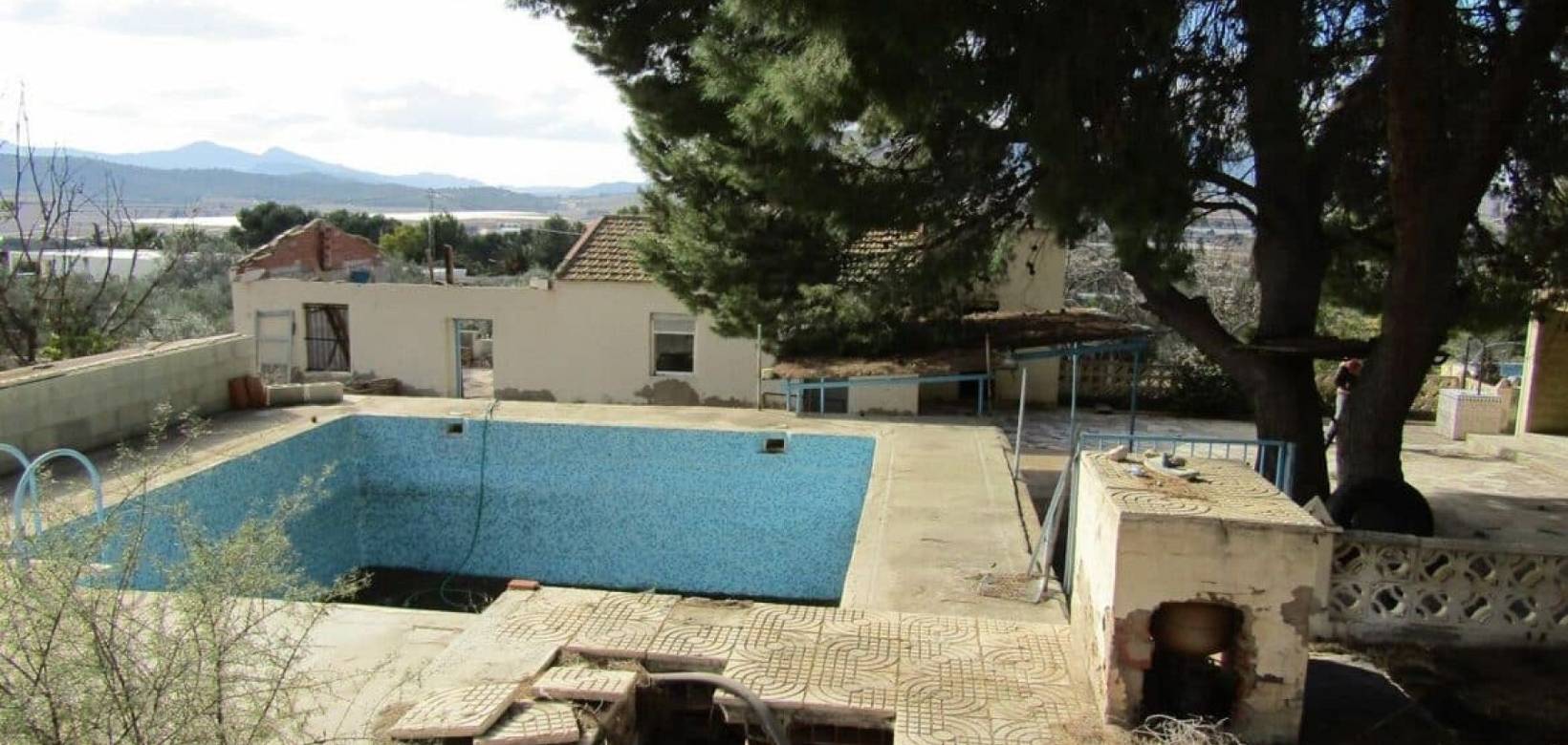 Resale - Detached villa - La Romana