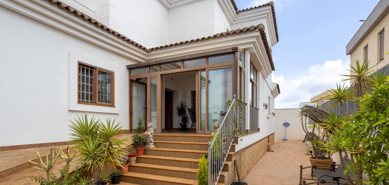 Resale - Detached villa - Los Montesinos - La Herrada
