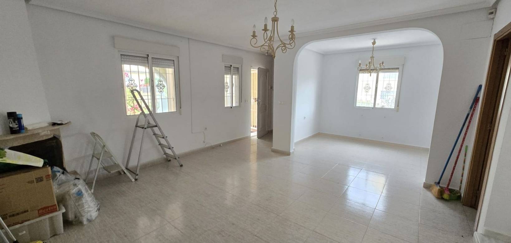 Resale - Detached villa - Monforte del Cid