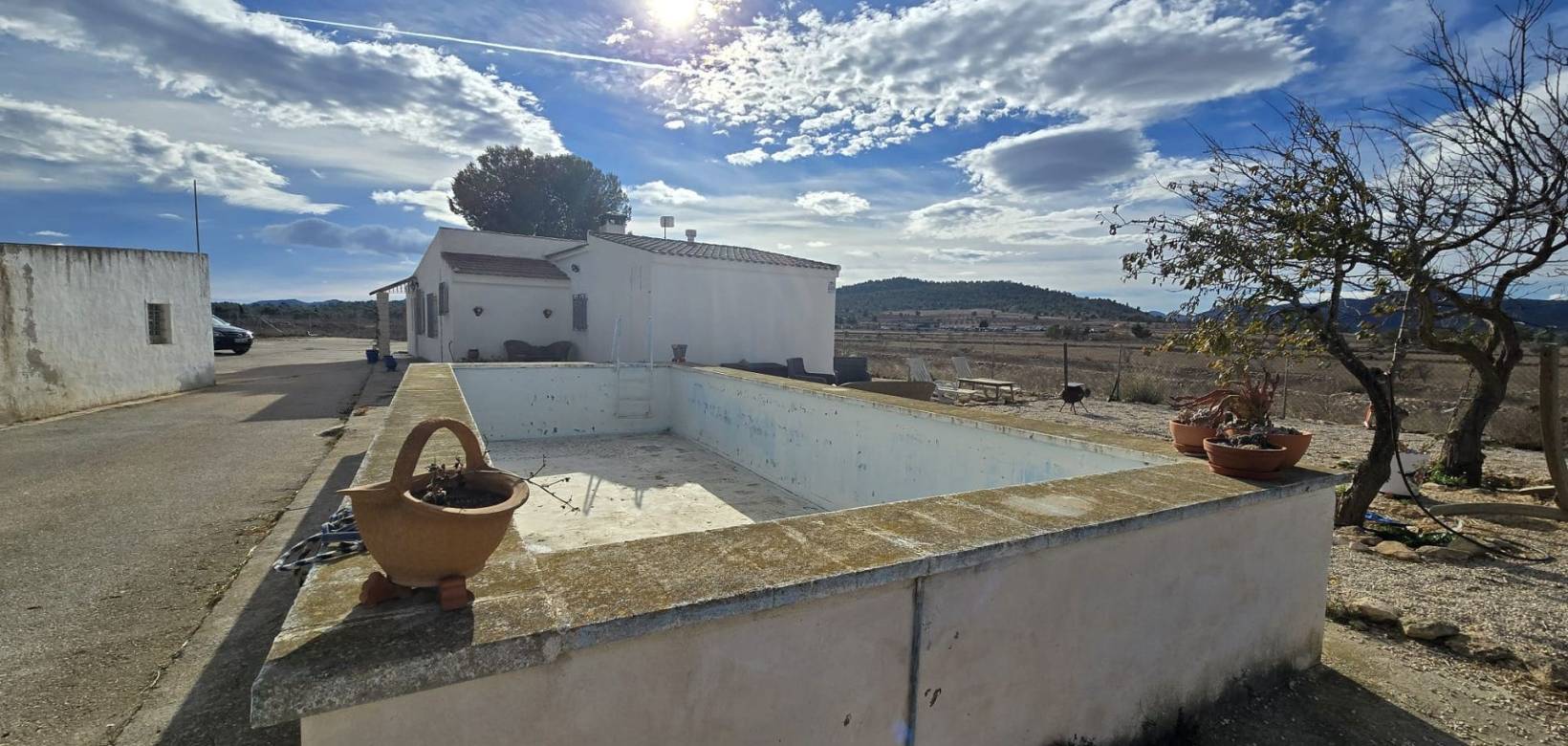Resale - Detached villa - Monovar