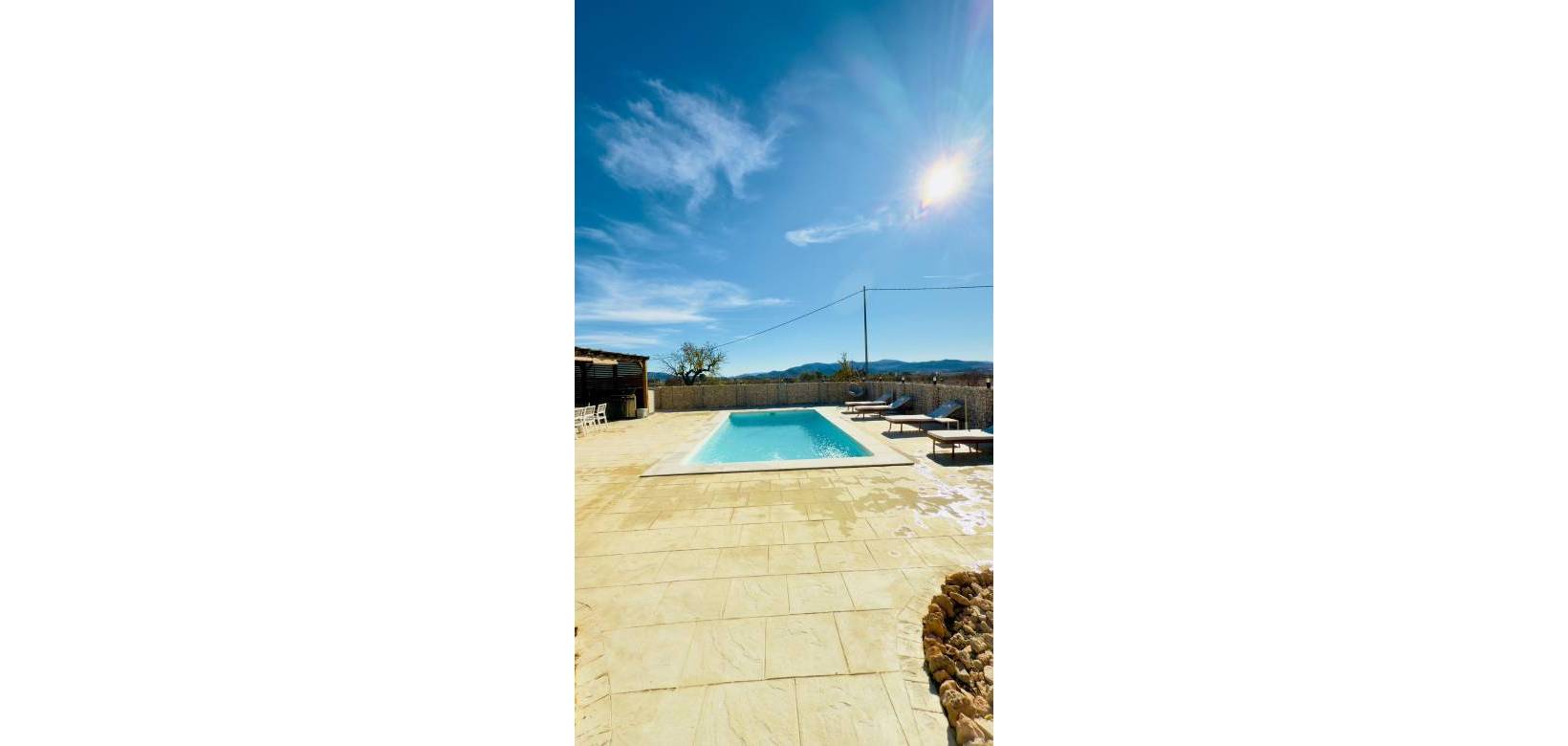 Resale - Detached villa - Monovar