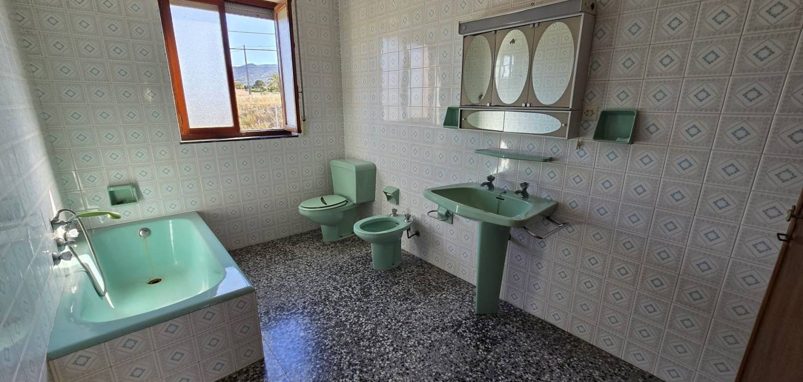 Resale - Detached villa - Monovar