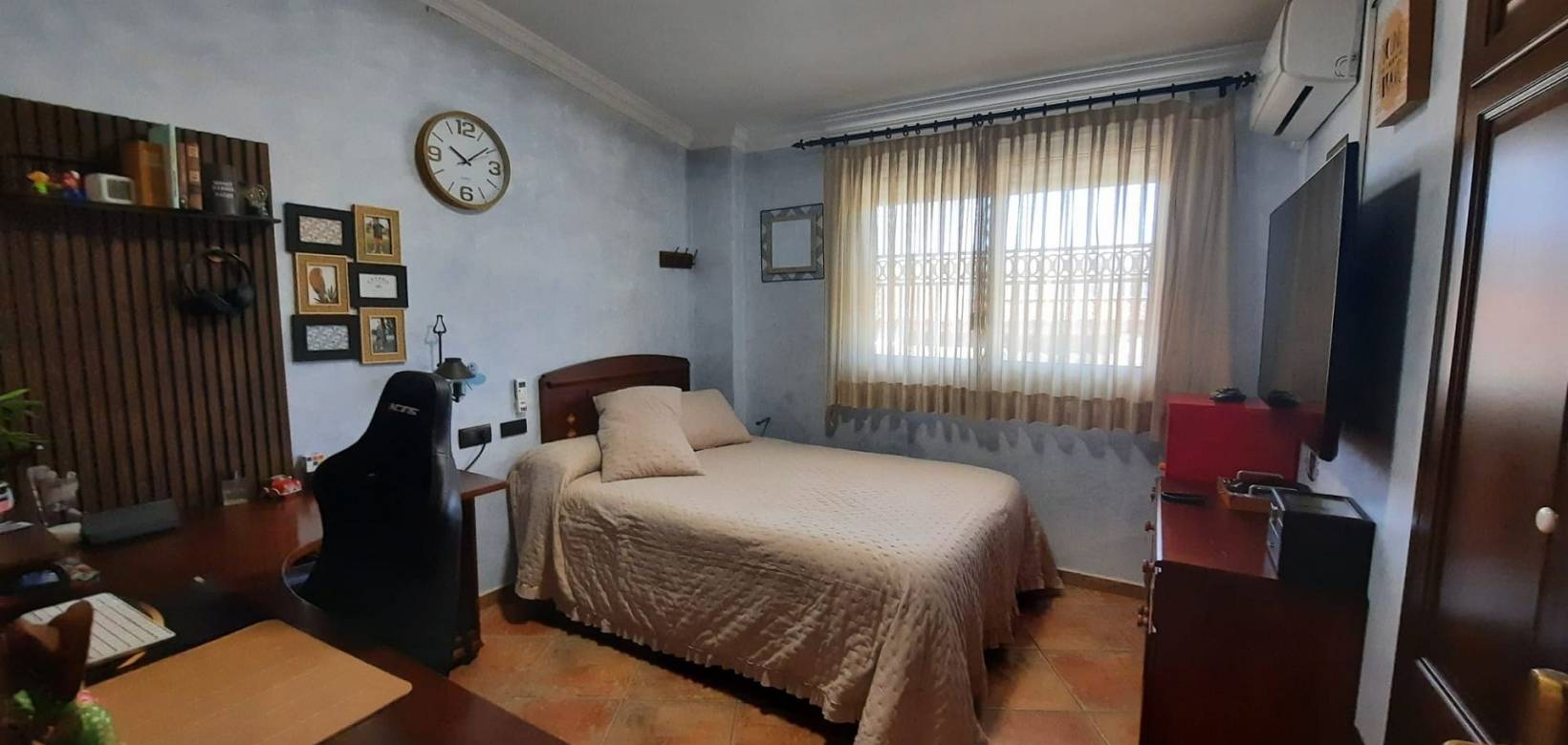 Resale - Detached villa - Sax