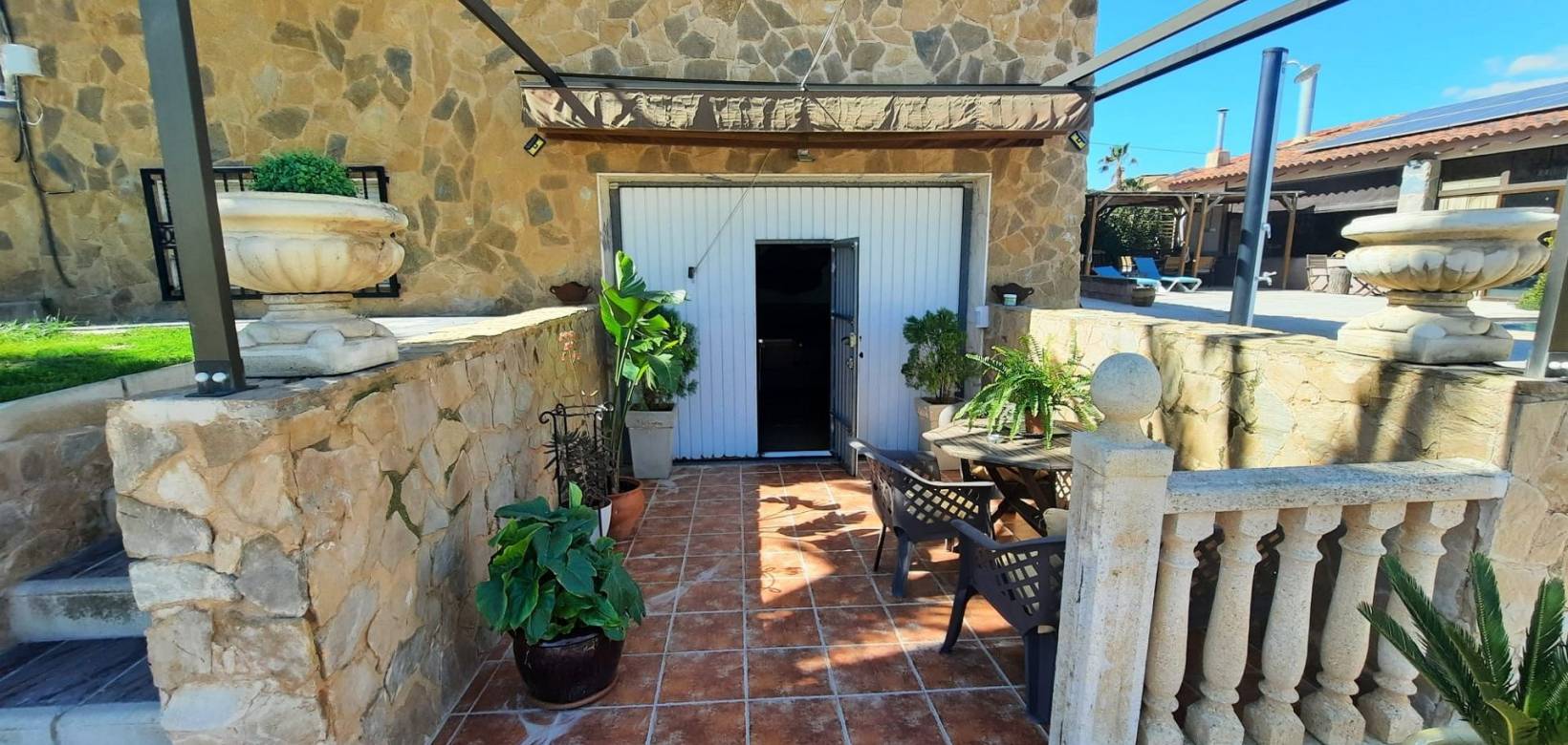 Resale - Detached villa - Sax