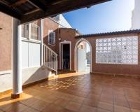 Resale - Detached villa - Torrevieja - Urbanización San Luis