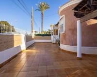 Resale - Detached villa - Torrevieja - Urbanización San Luis