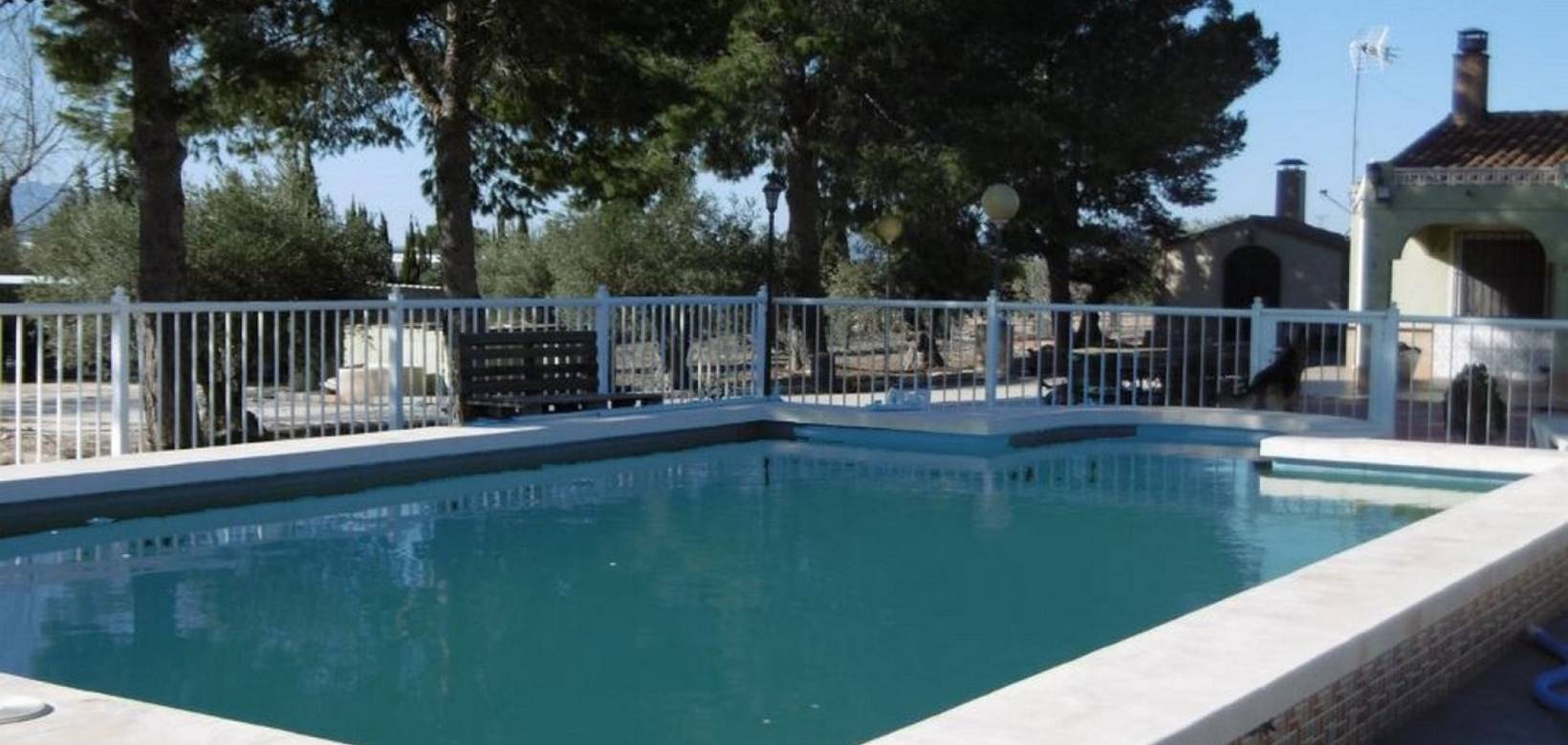 Resale - Detached villa - Yecla