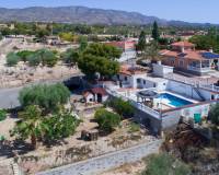 Resale - Finca / Country Property - Albatera