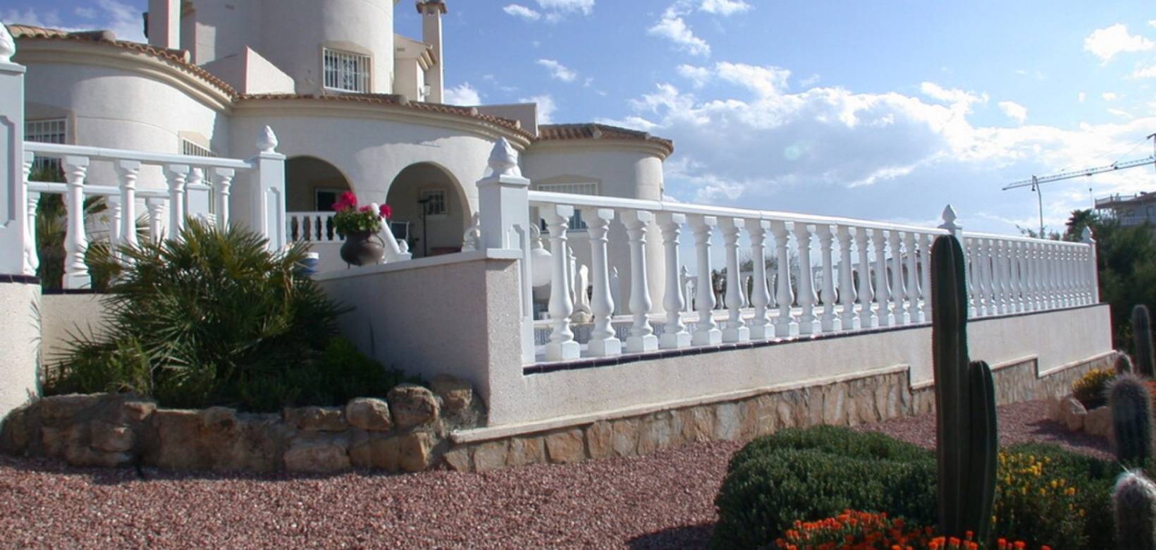 Resale - Finca / Country Property - Almoradí