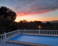 Resale - Finca / Country Property - Almoradí