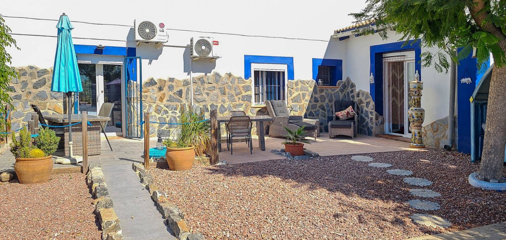 Resale - Finca / Country Property - Catral