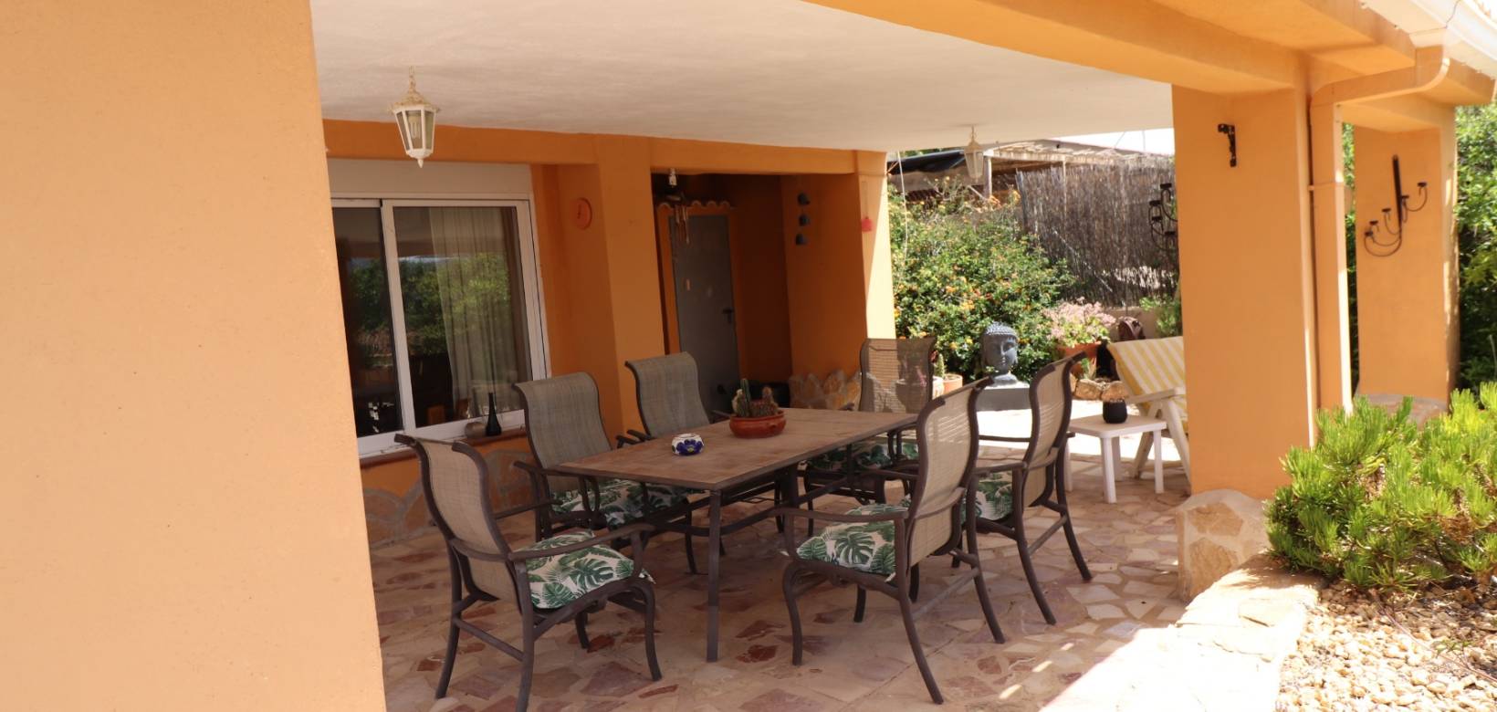 Resale - Finca - Country Property - Hondón de las Nieves - La Canalosa