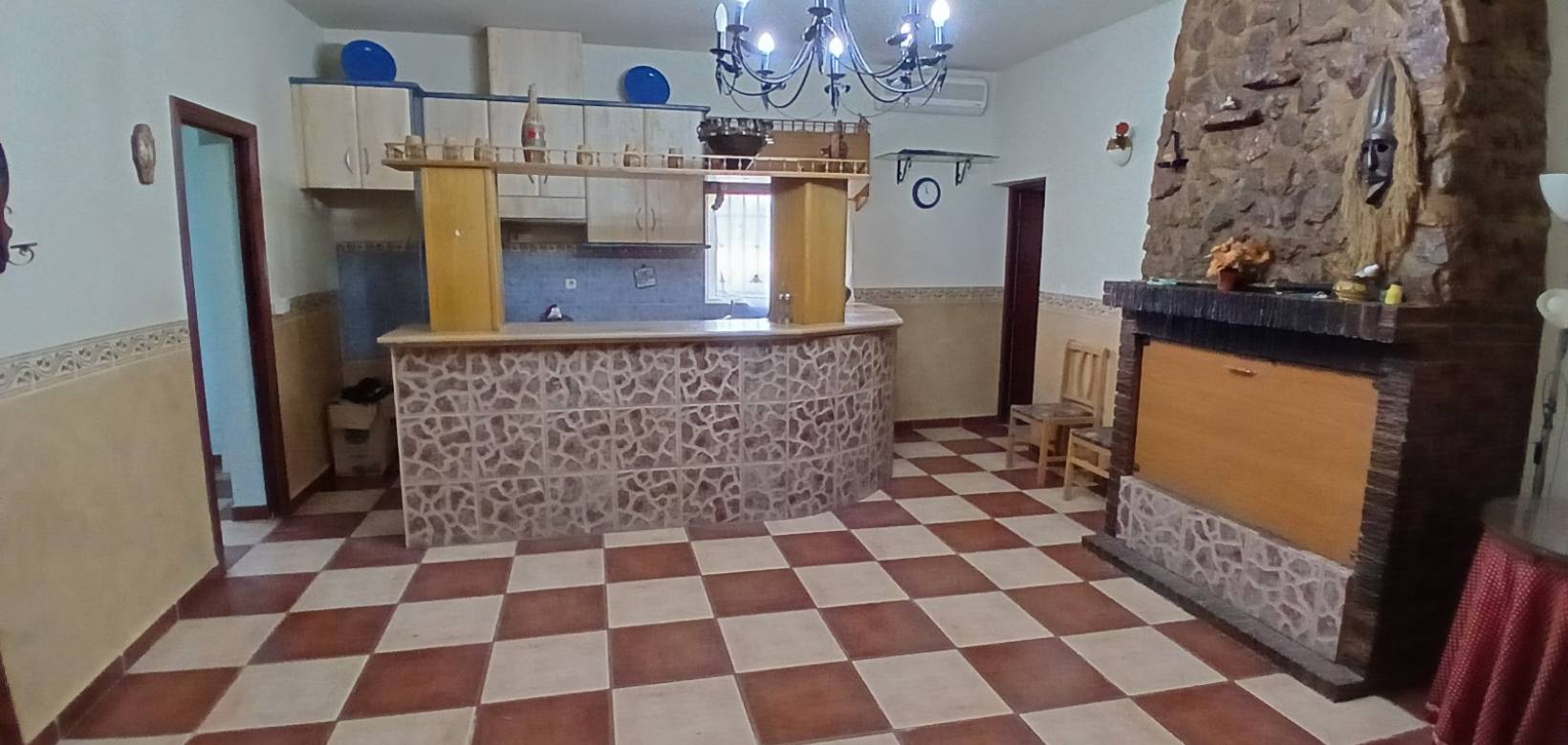 Resale - Finca / Country Property - Jumilla