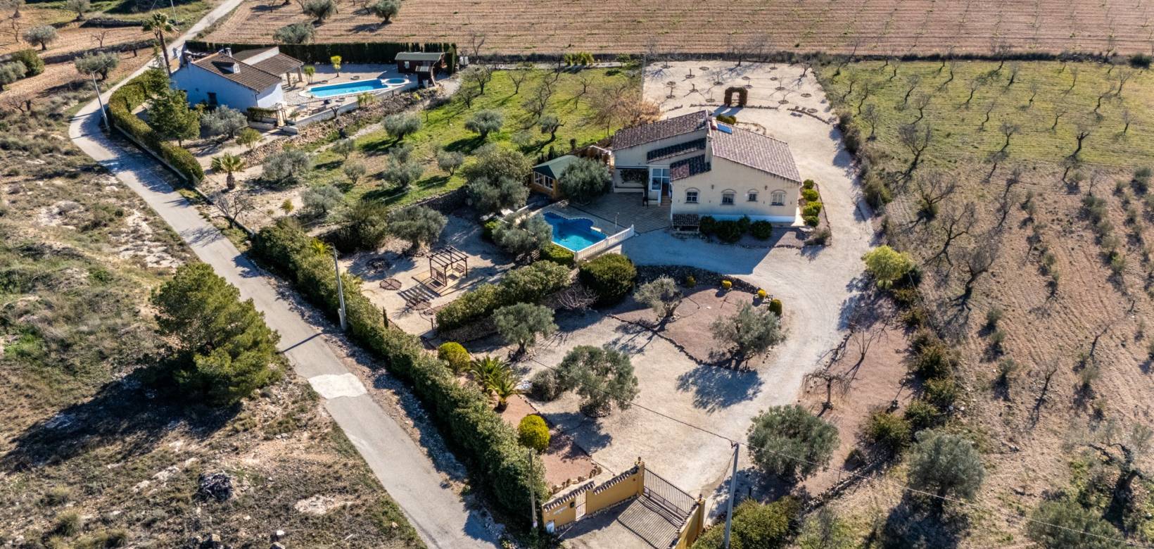 Resale - Finca Country Property - La Zarza