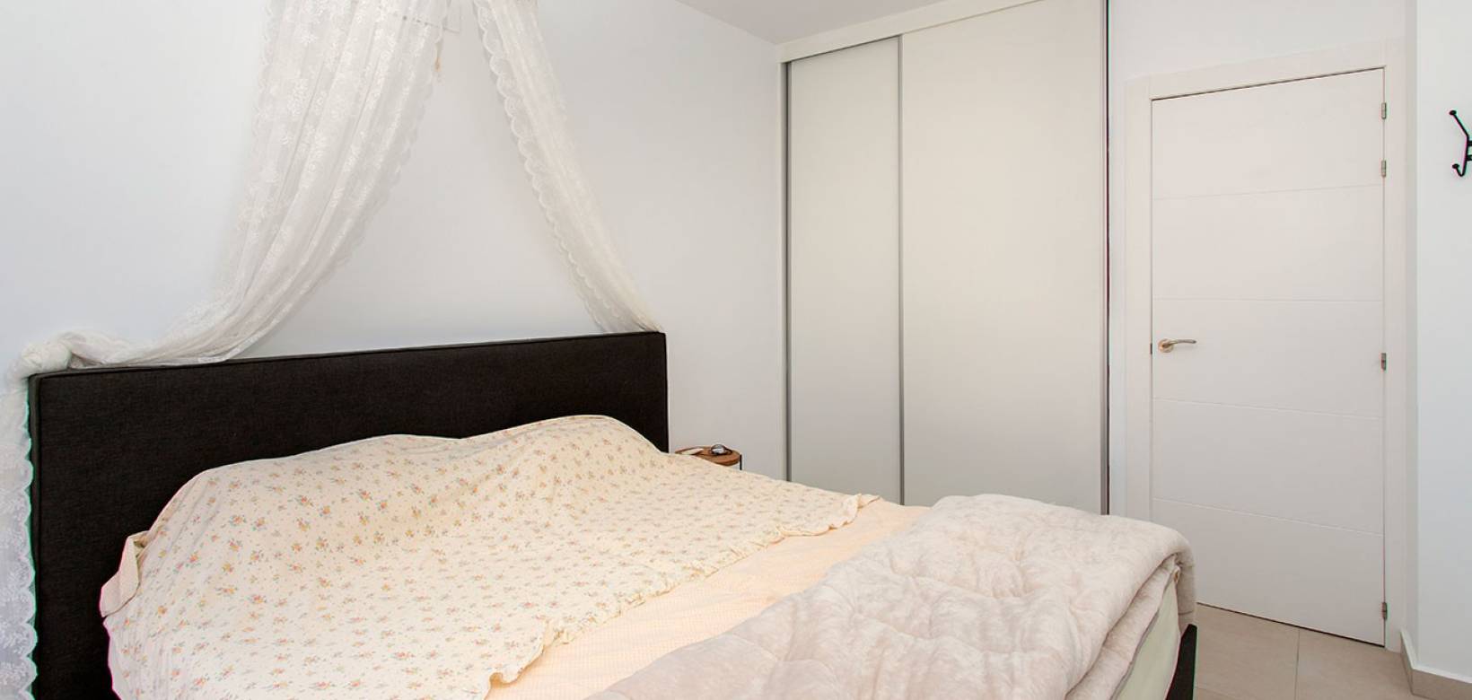 Resale - Finca / Country Property - Pinoso - Campo