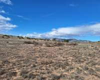 Resale - Grond - Salinas