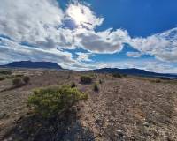 Resale - Grond - Salinas