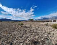 Resale - Grond - Salinas