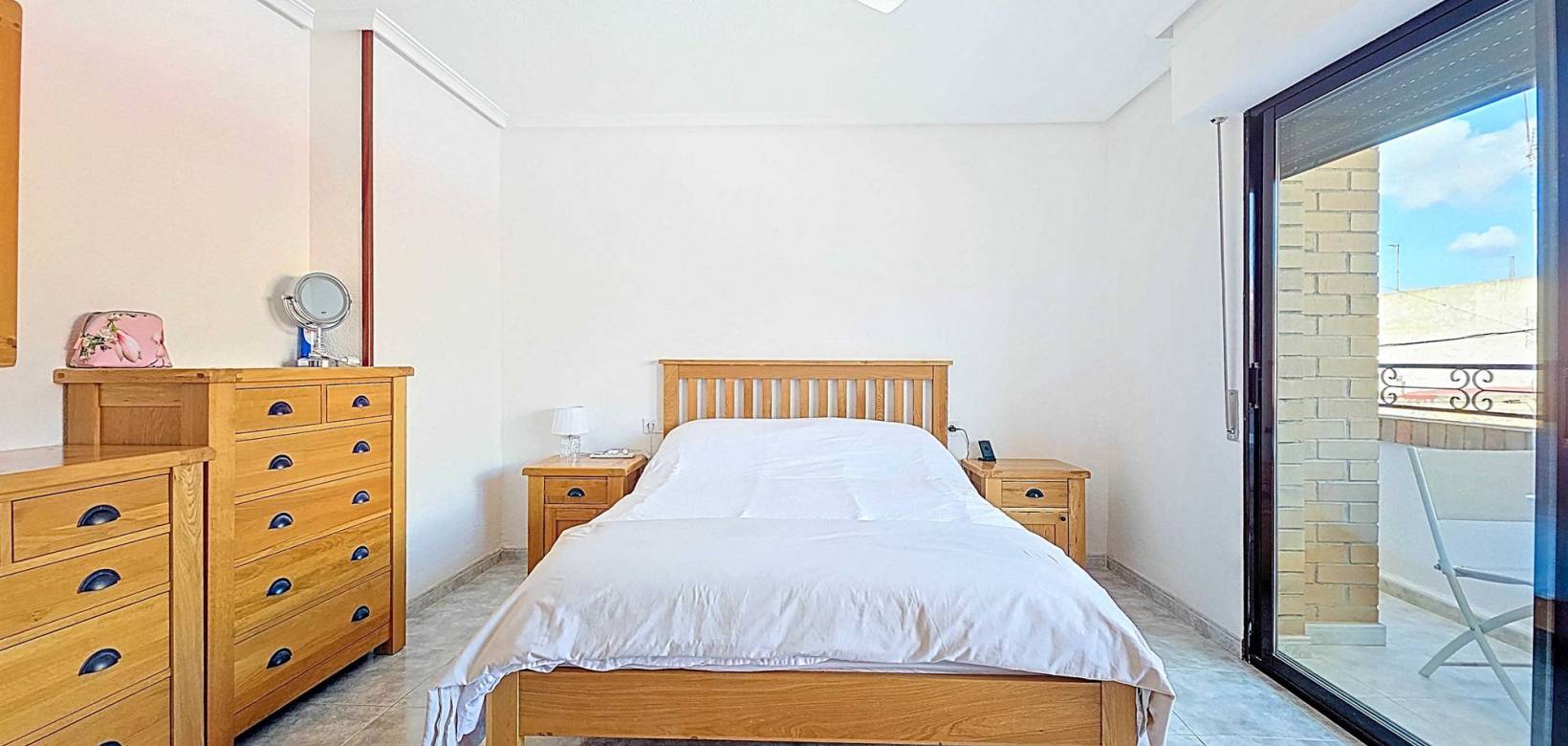 Resale - Herenhuis - Pinoso