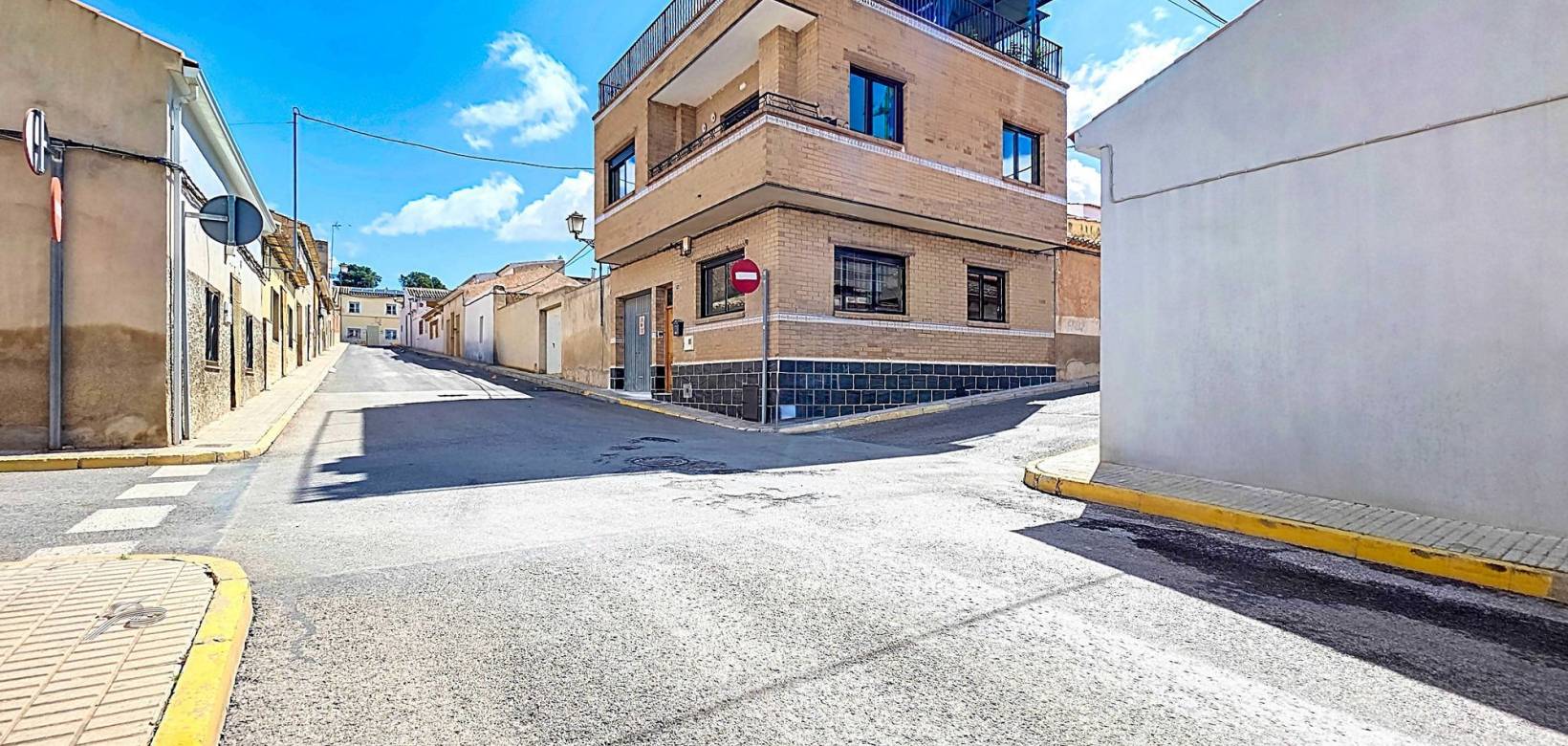 Resale - Herenhuis - Pinoso