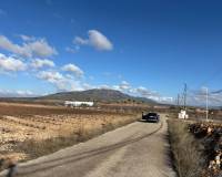 Resale - Plot / Land - Pinoso - el Pinós / Pinoso