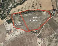 Resale - Plot / Land - Salinas