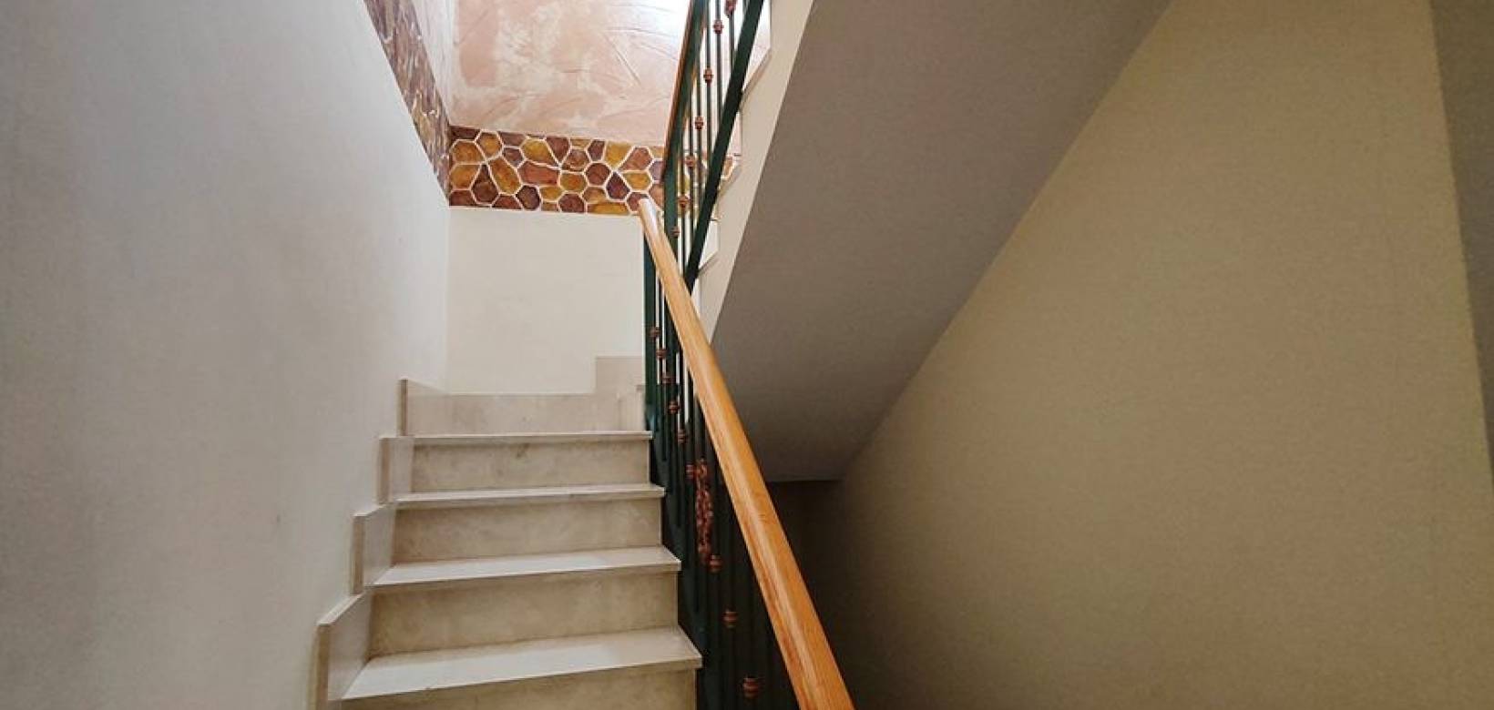 Resale - Semi Detached Villa - Algueña