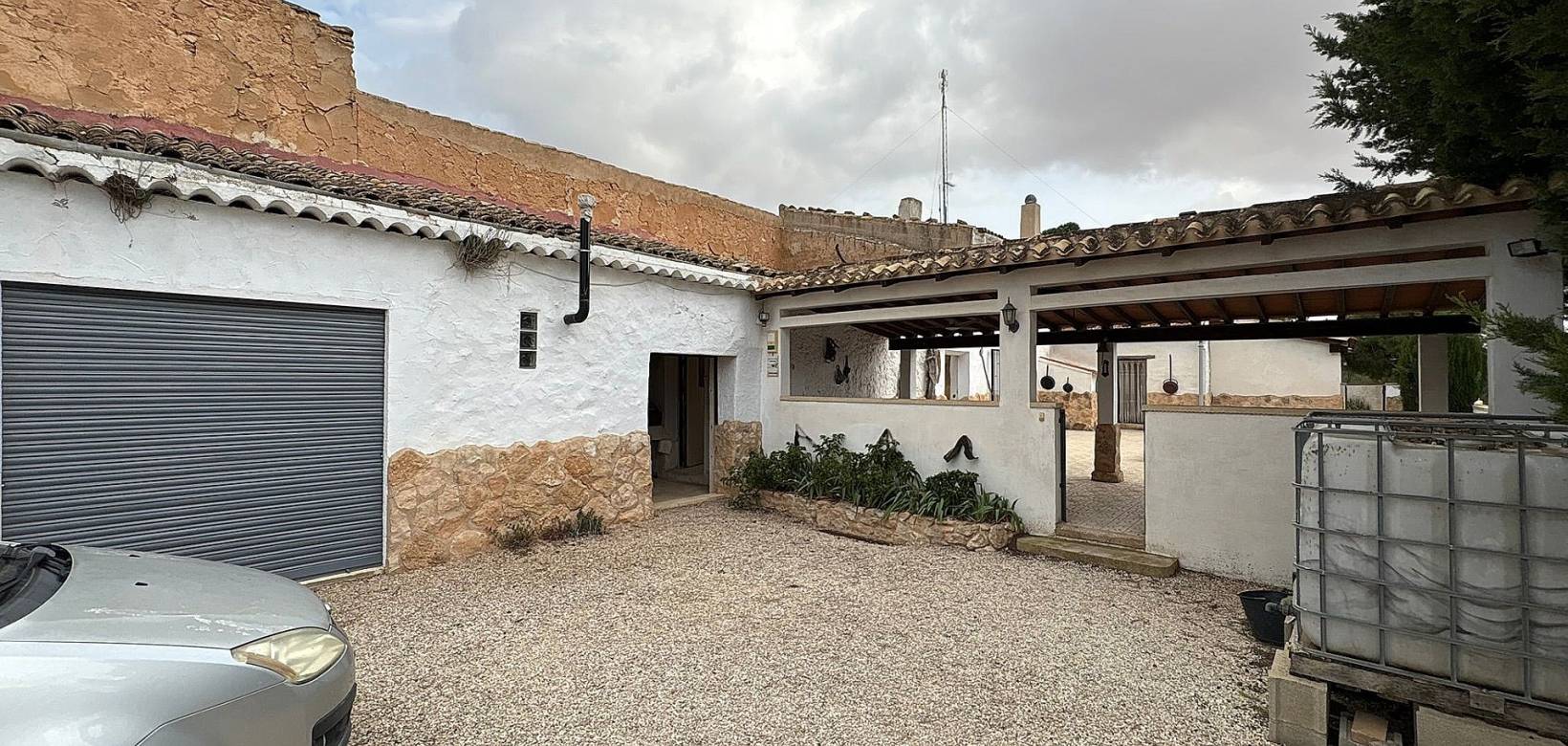 Resale - Semi Detached Villa - Pinoso