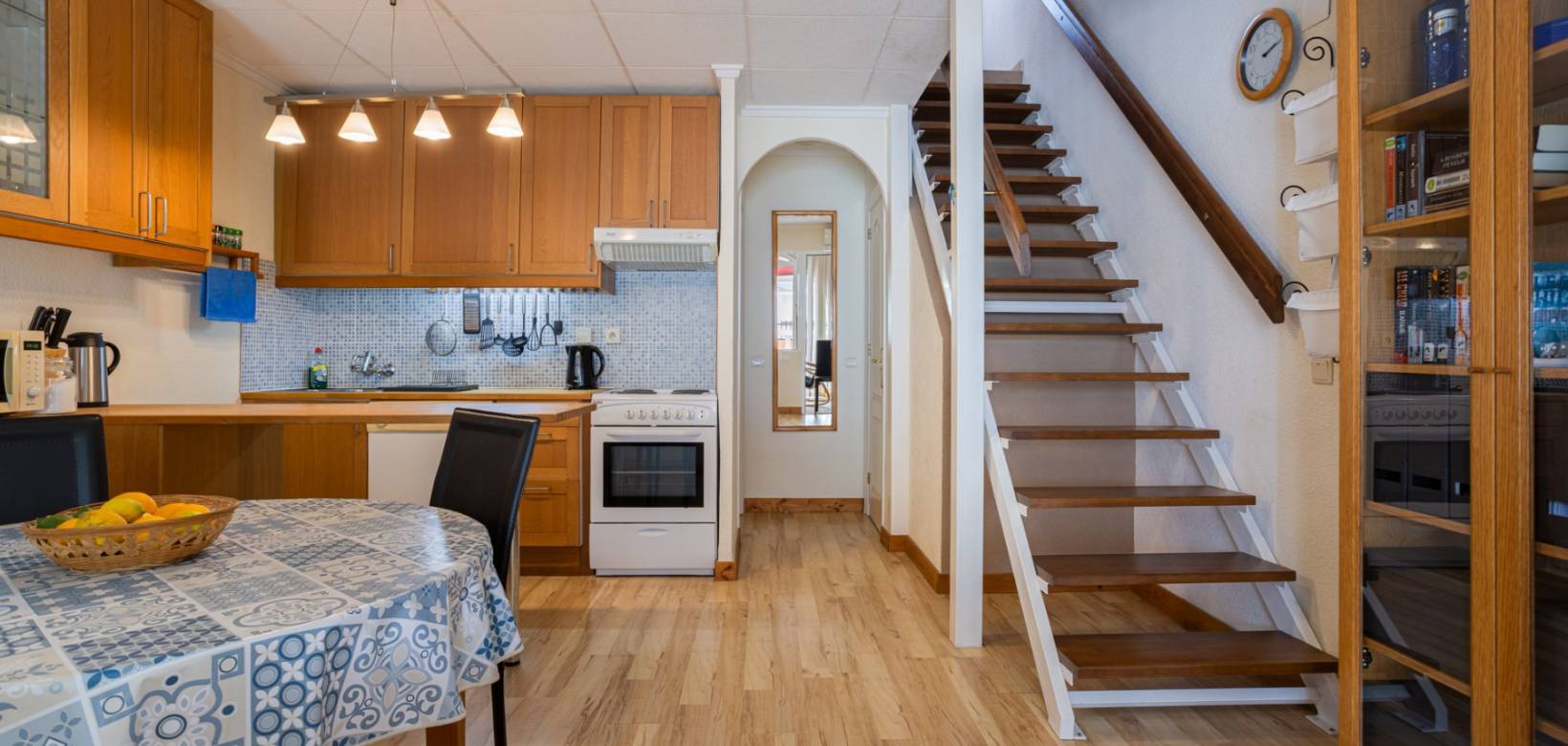 Resale - Terraced house / Townhouse - Torrevieja - La Siesta