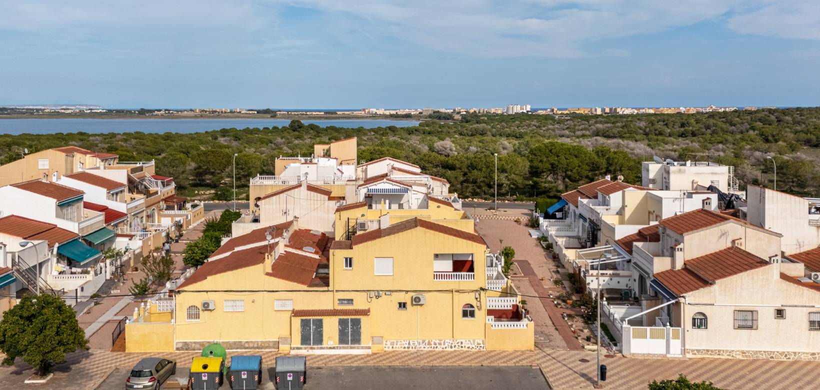Resale - Terraced house / Townhouse - Torrevieja - La Siesta