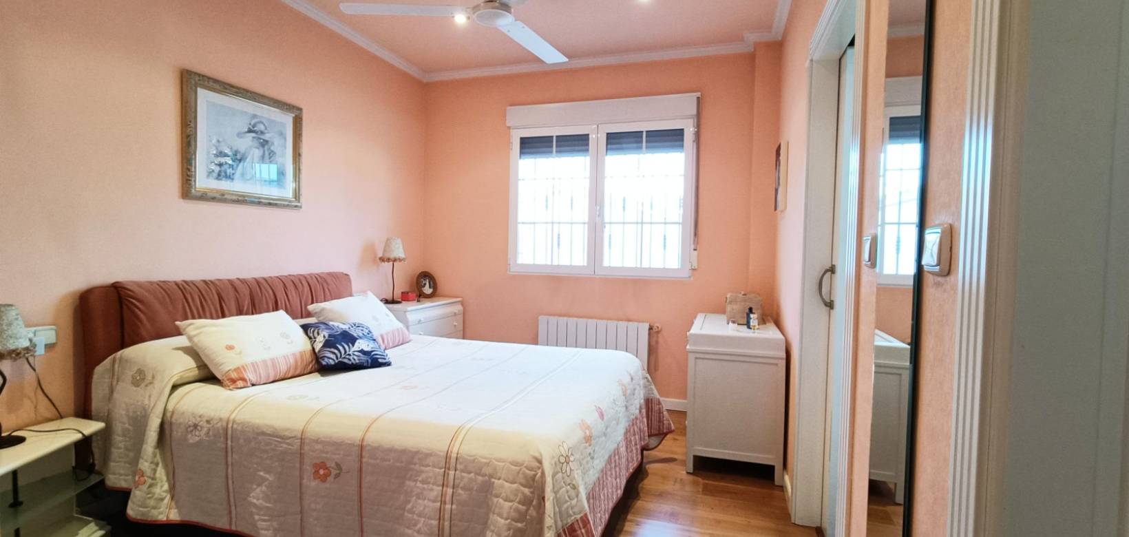 Resale - Town house - Hondón de los Frailes