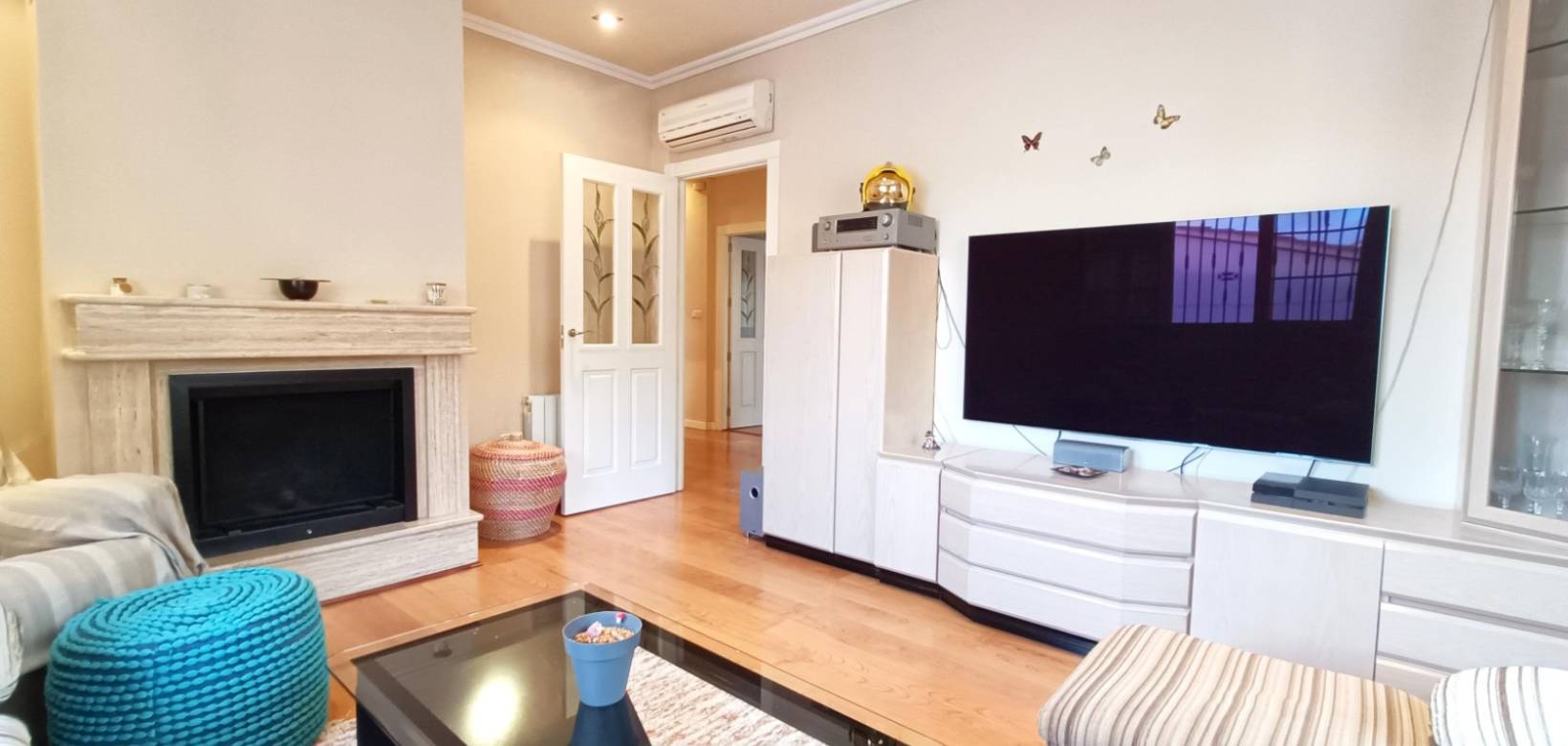 Resale - Town house - Hondón de los Frailes