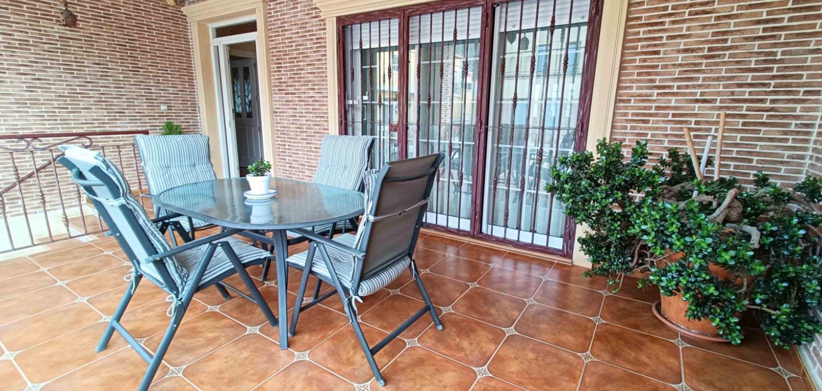 Resale - Town house - Hondón de los Frailes