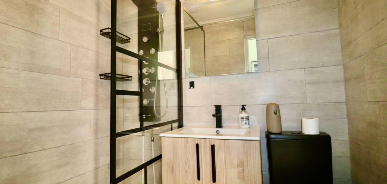 Resale - Town house - Torrevieja - La Siesta - San Luis