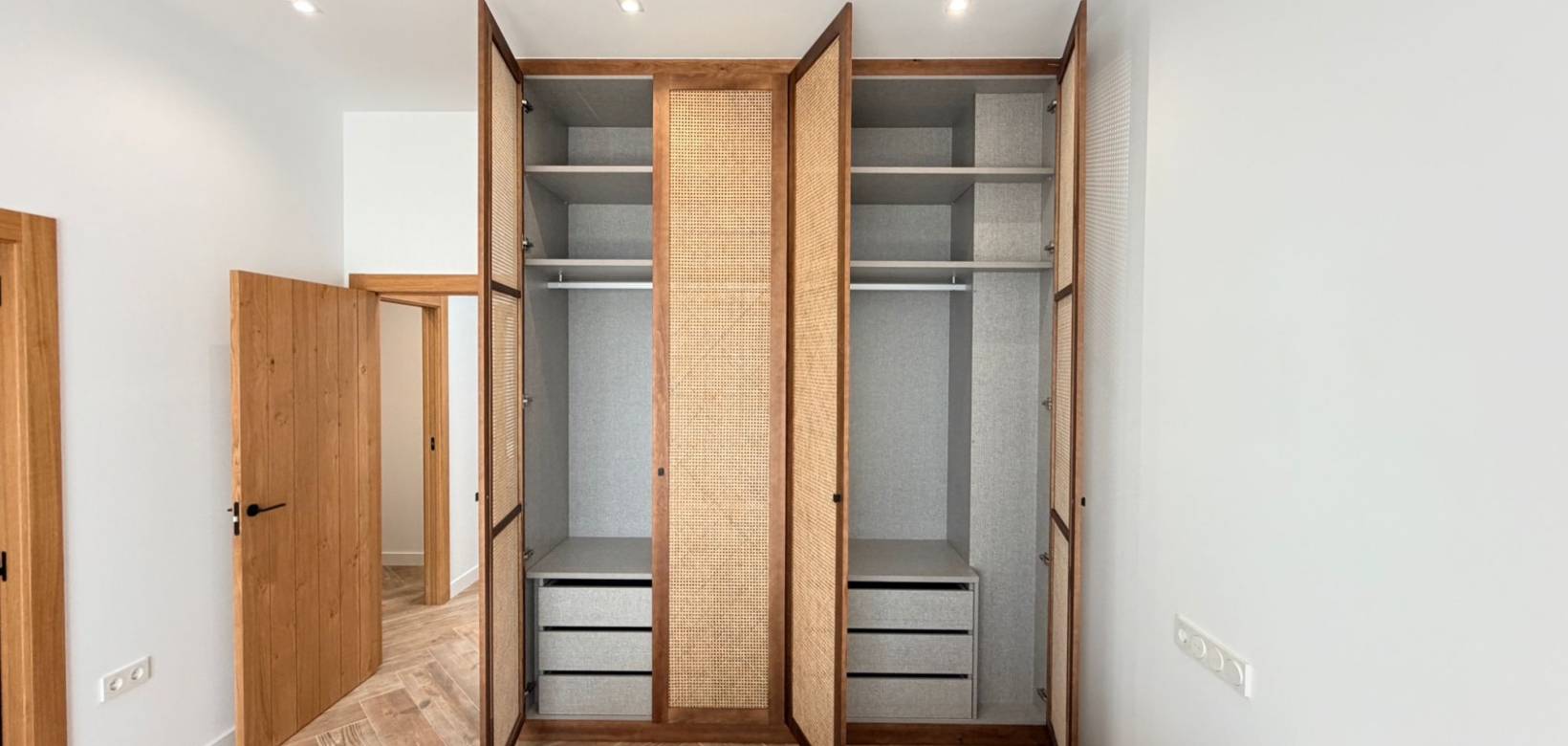 Resale - Townhouse - Catral