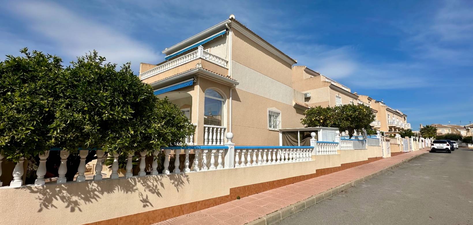 Resale - Townhouse - Ciudad Quesada - Doña Pepa