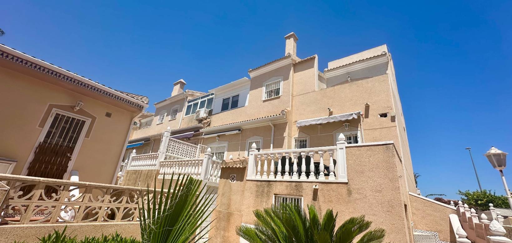 Resale - Townhouse - Ciudad Quesada - Doña Pepa