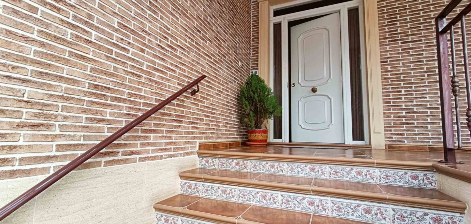 Resale - Townhouse - Hondón de los Frailes