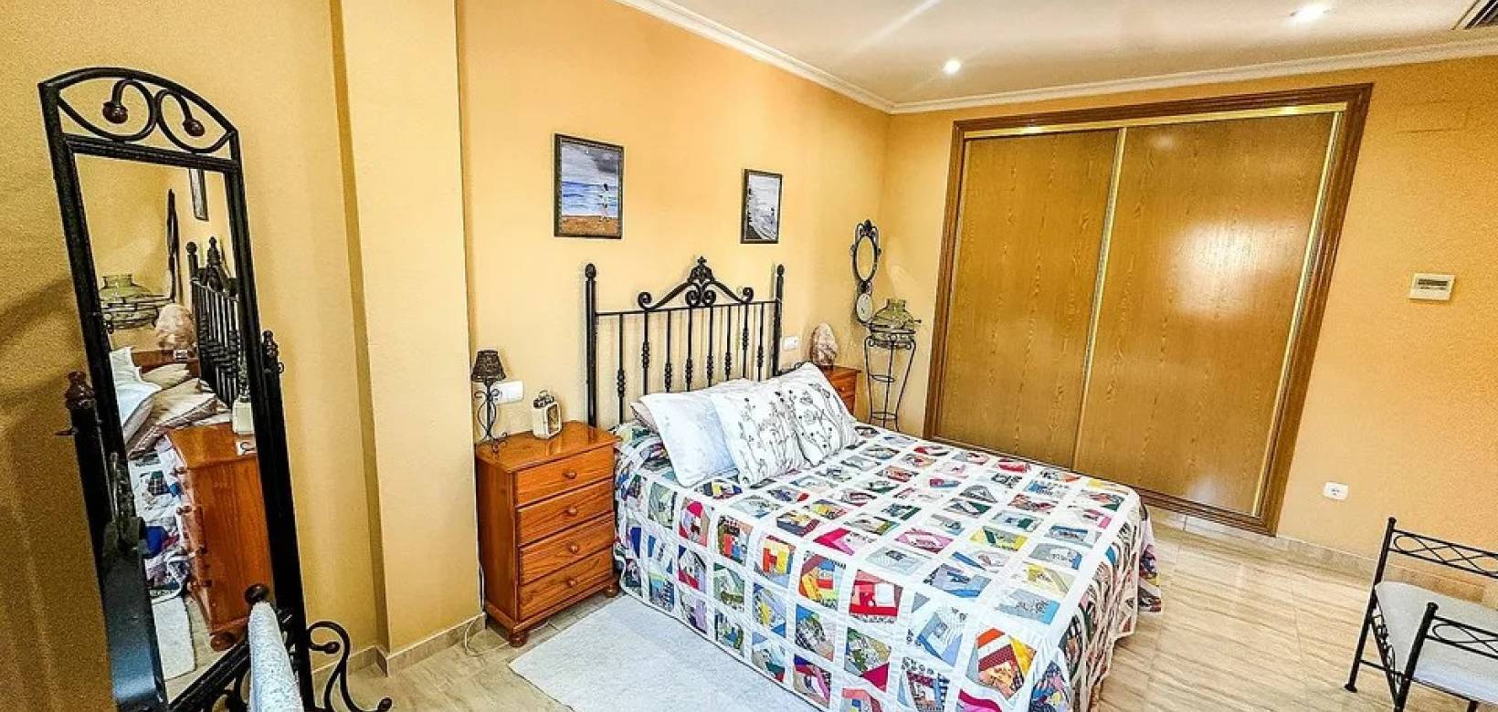 Resale - Townhouse - Hondón de los Frailes