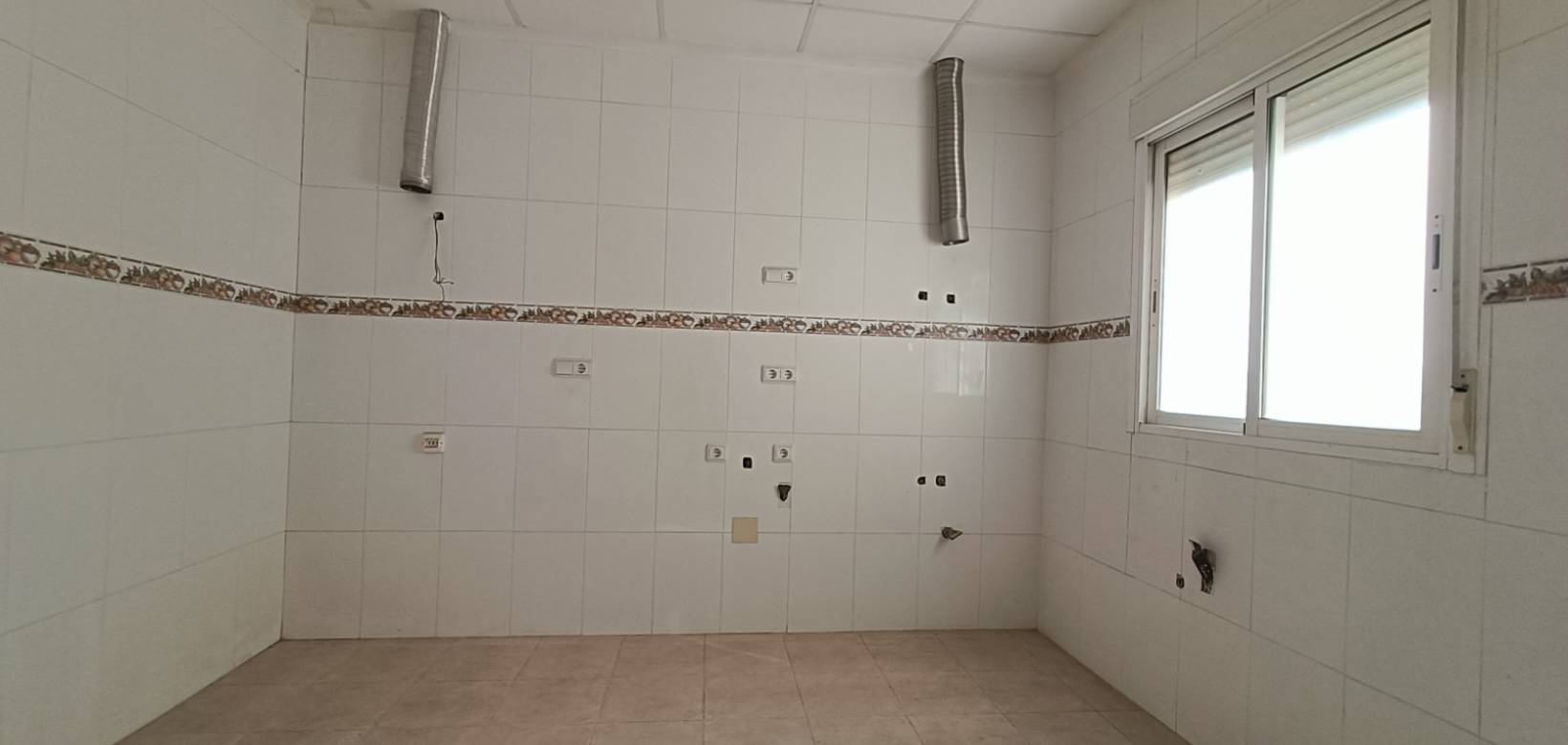 Resale - Townhouse - La Murada