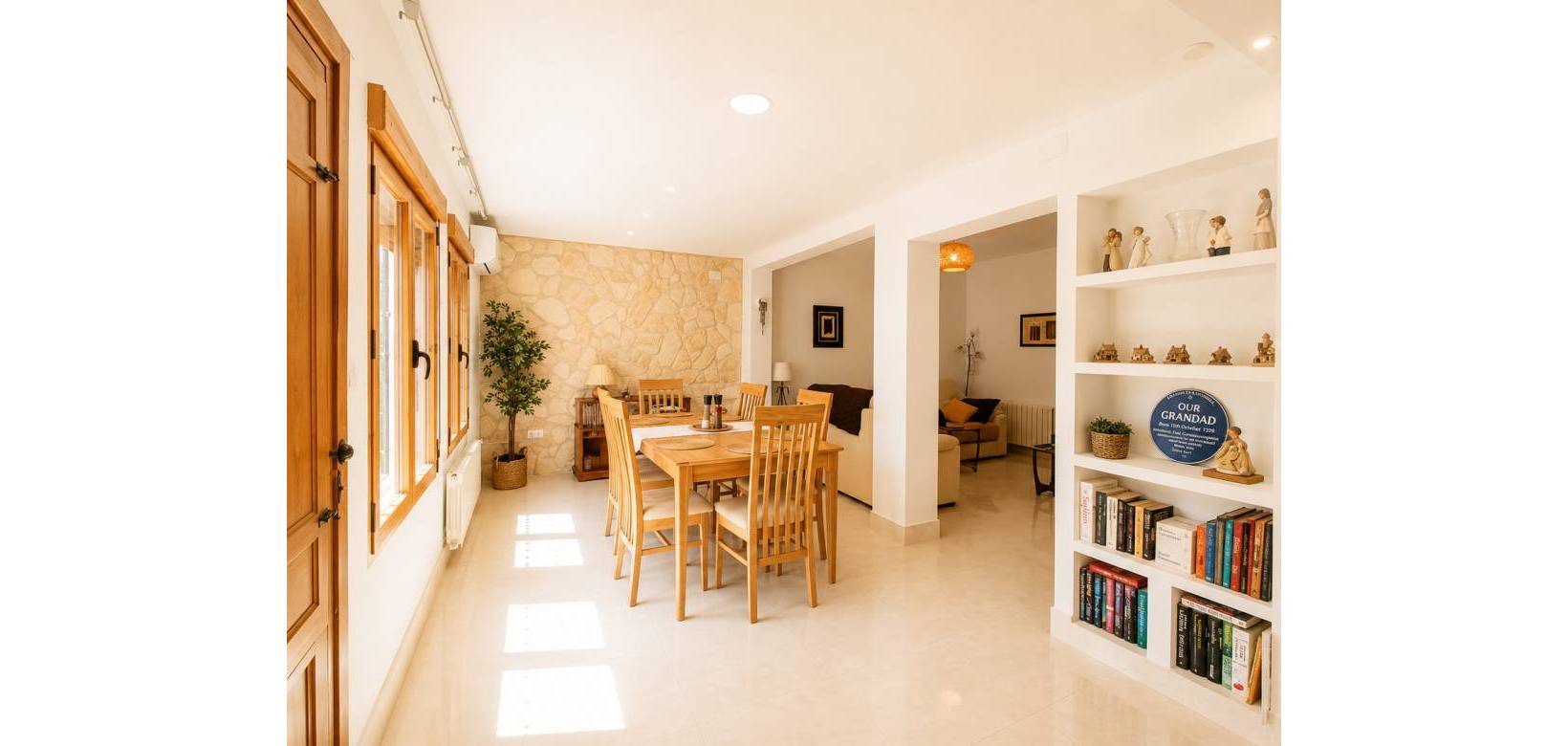 Resale - Townhouse - La Romana