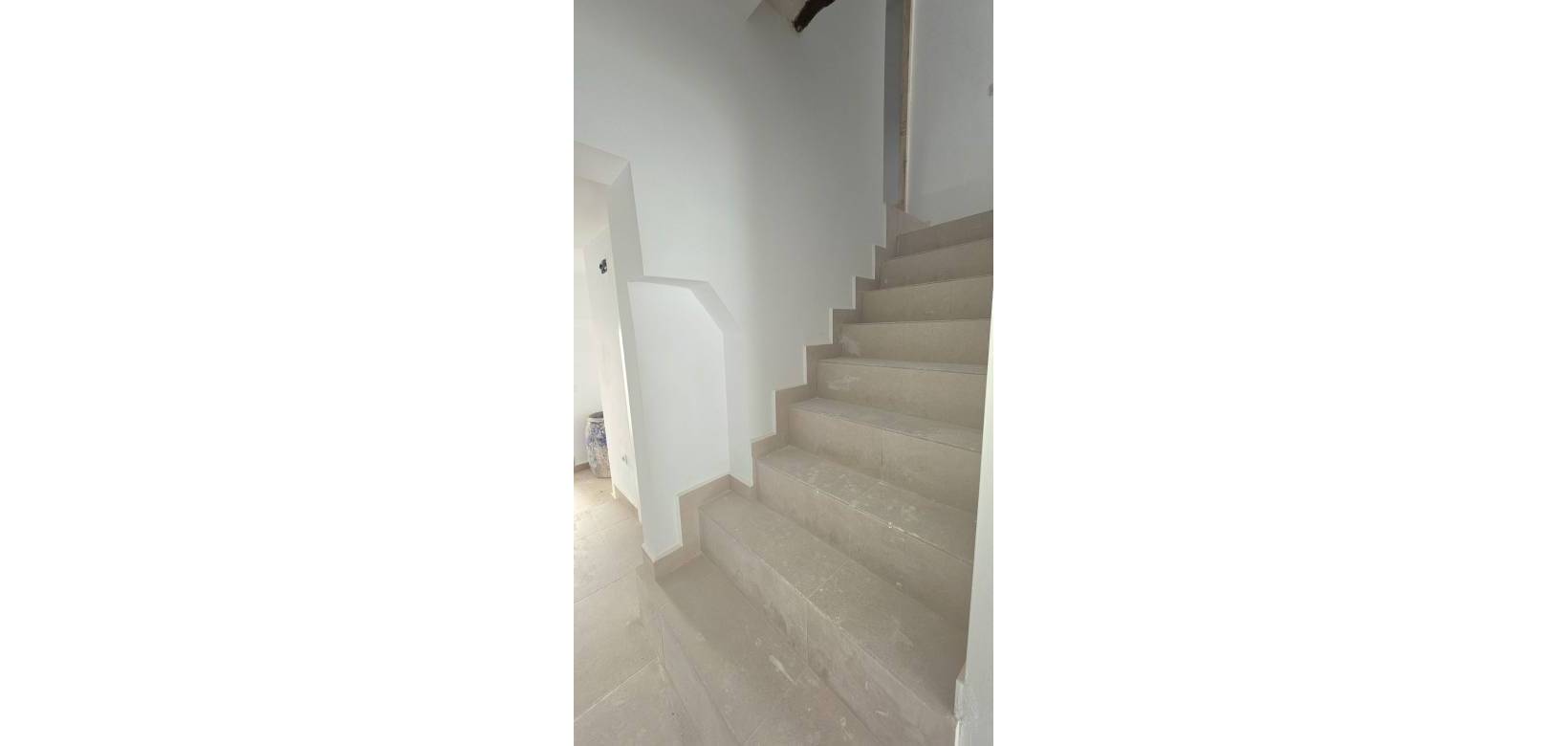 Resale - Townhouse - Pinoso - El Pinós / Pinoso