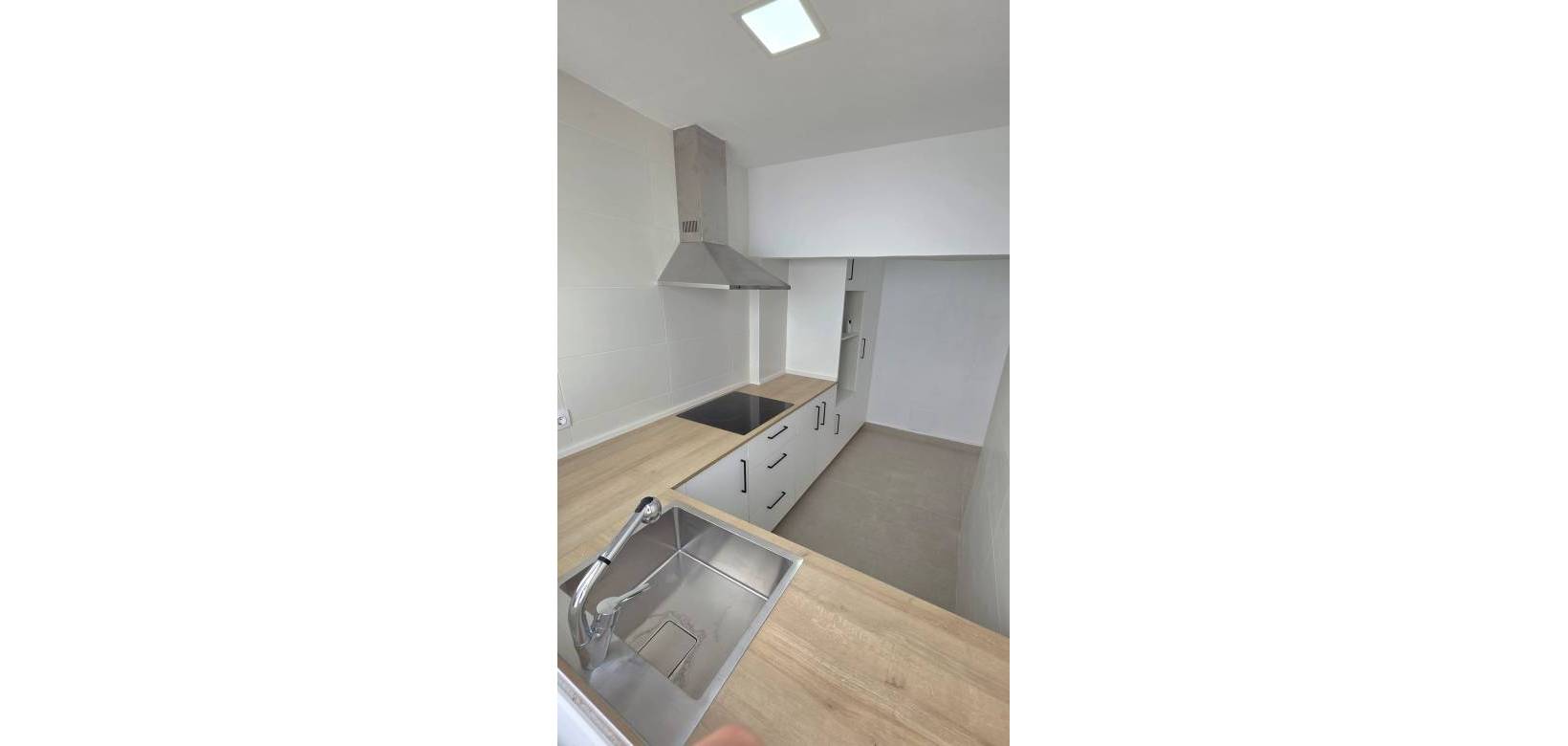 Resale - Townhouse - Pinoso - El Pinós / Pinoso