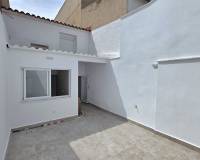 Resale - Townhouse - Pinoso - El Pinós / Pinoso