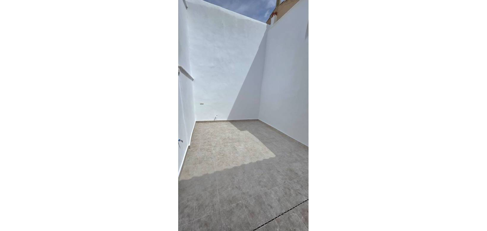 Resale - Townhouse - Pinoso - El Pinós / Pinoso