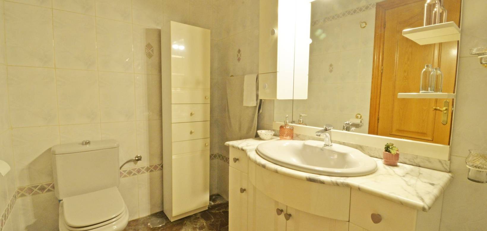 Resale - Townhouse - Sax