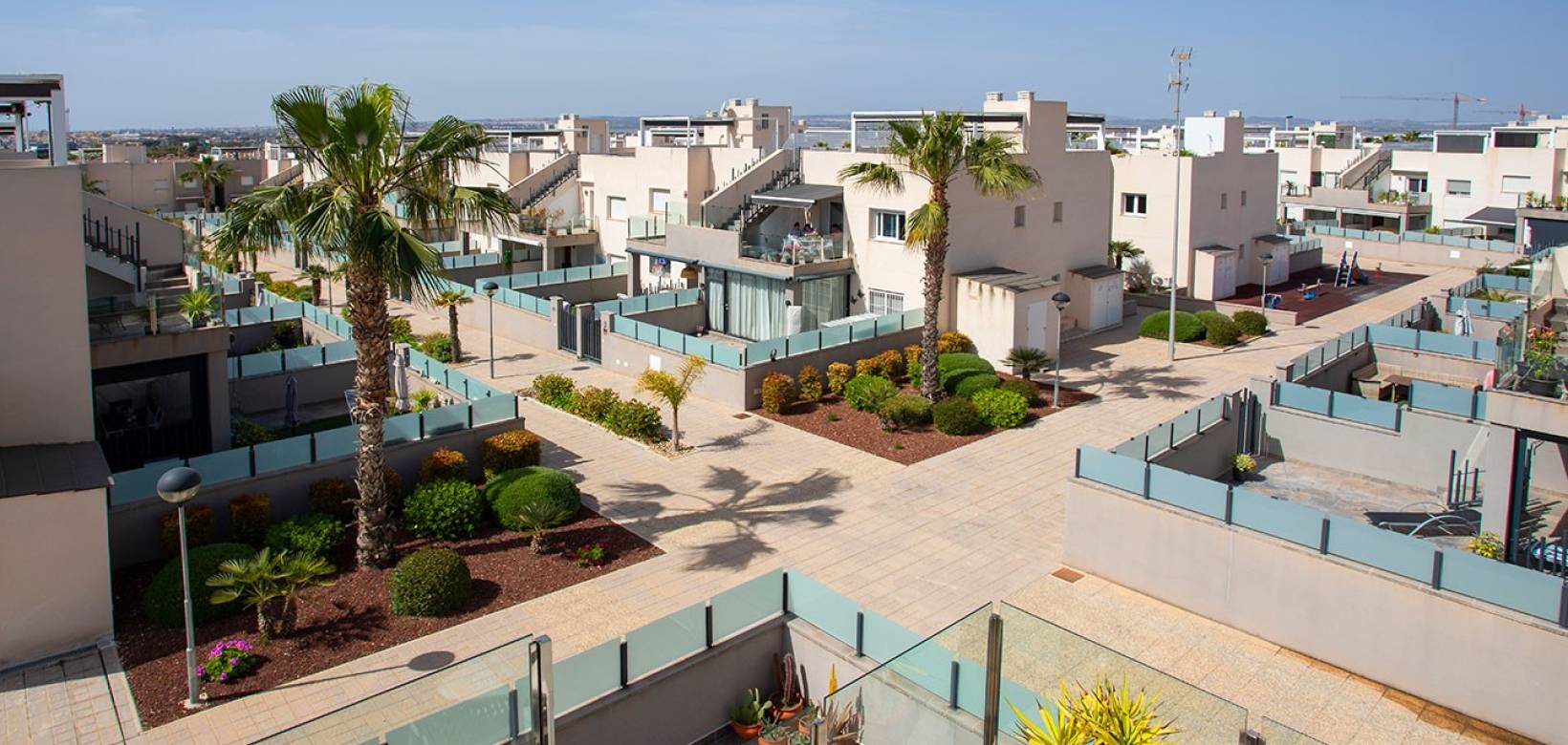 Resale - Townhouse - Torrevieja - Aguas Nuevas