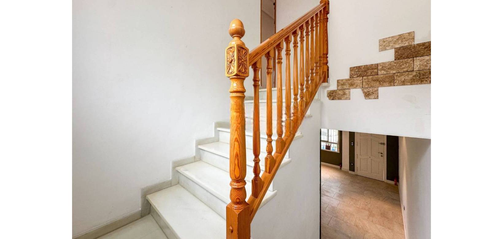 Resale - Townhouses  - Hondón de las Nieves