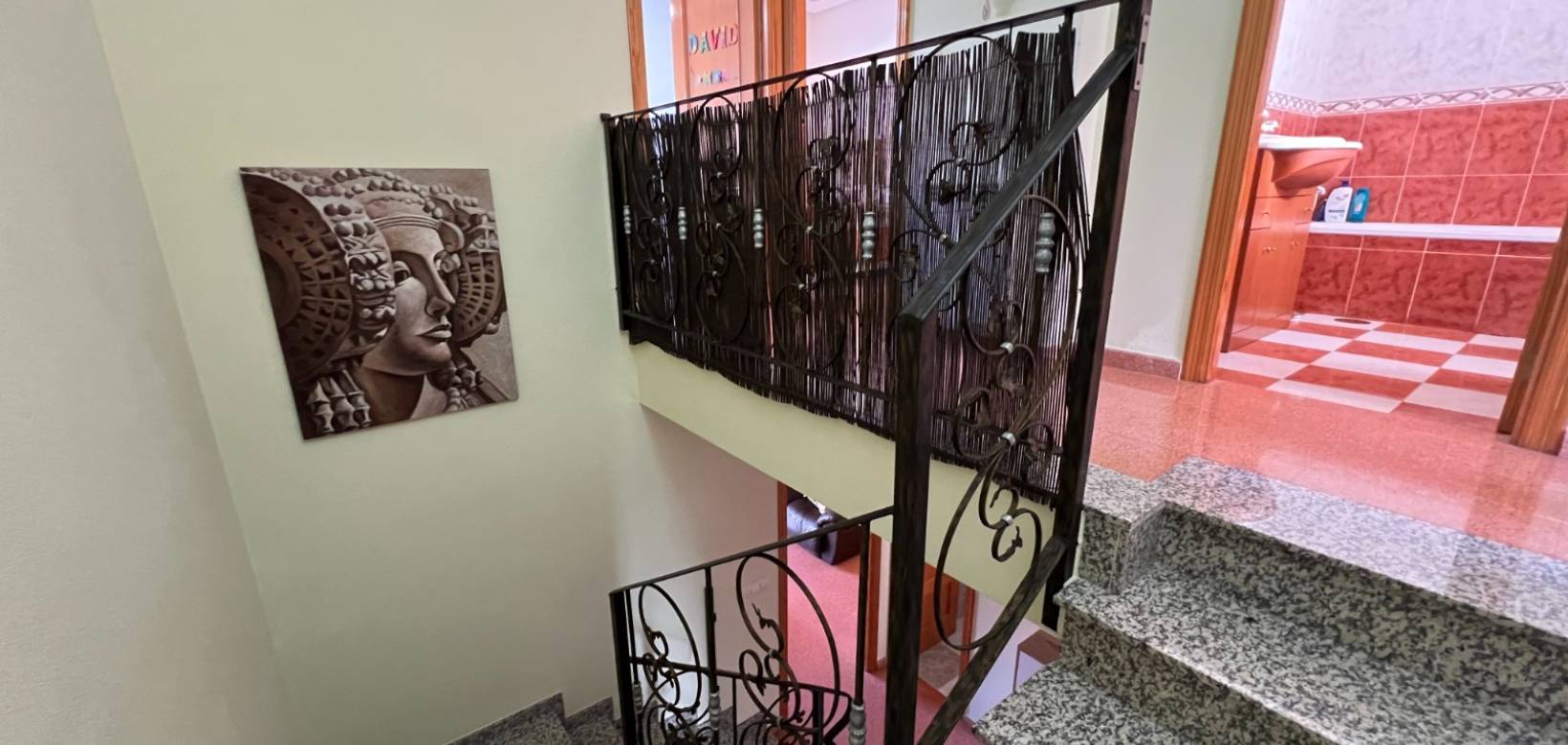 Resale - Townhouses  - Hondón de las Nieves