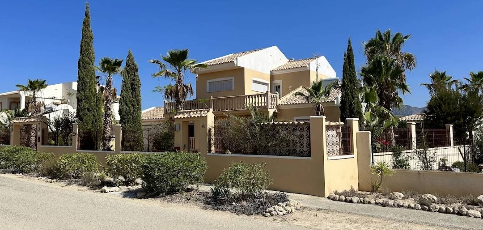 Resale - Villa - Abanilla